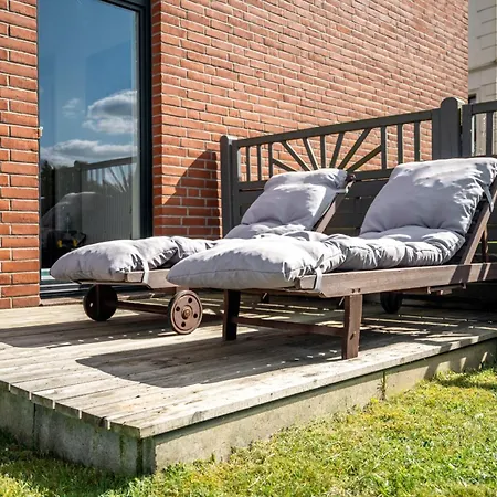 Seaside House - Mit Privatem Bootsanleger, Terrasse Und Wellness-komfort Direkt Am Wasser Vakantiehuis *
